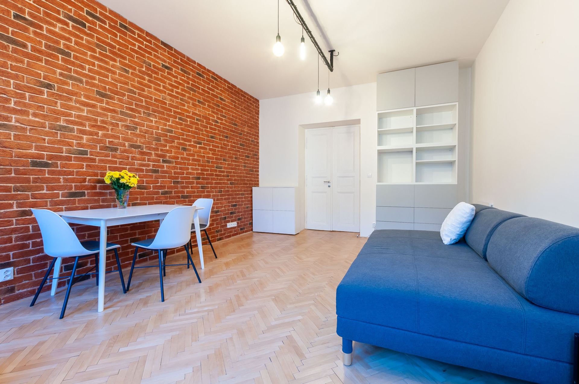 Pronájem bytu 1+1, Osadní, Praha - Holešovice, 17 590 Kč/měsíc, 37m2