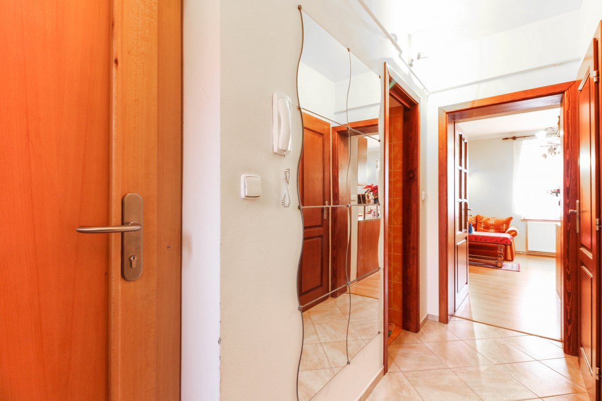 Pronájem 2+kk, Olomouc - centrum, Kpt. Nálepky, 13 500Kč/měs., 48 m2