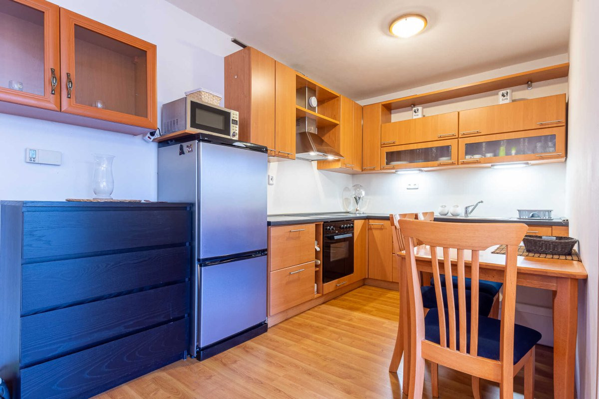 Pronájem bytu 2+kk, Mráčková, Praha - Modřany, Praha 12