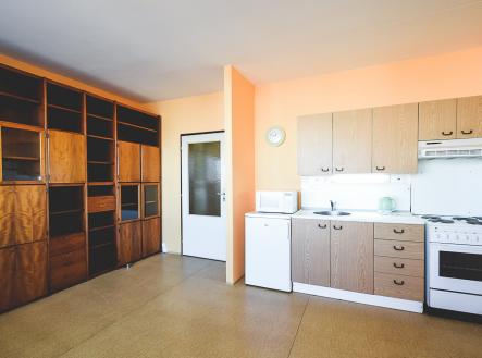 Pronájem bytu, 1+kk, 32 m²