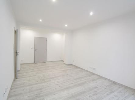 Pronájem bytu, 2+1, 54 m²