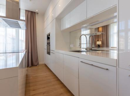 Pronájem bytu, 2+kk, 78 m²