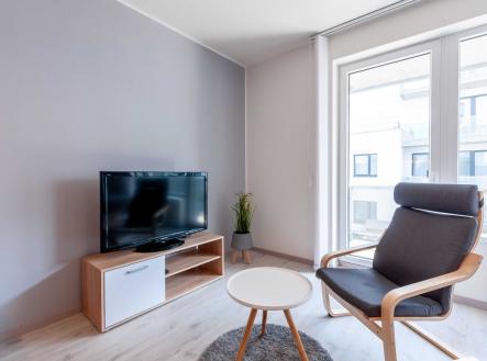 Pronájem bytu, 1+kk, 32 m²