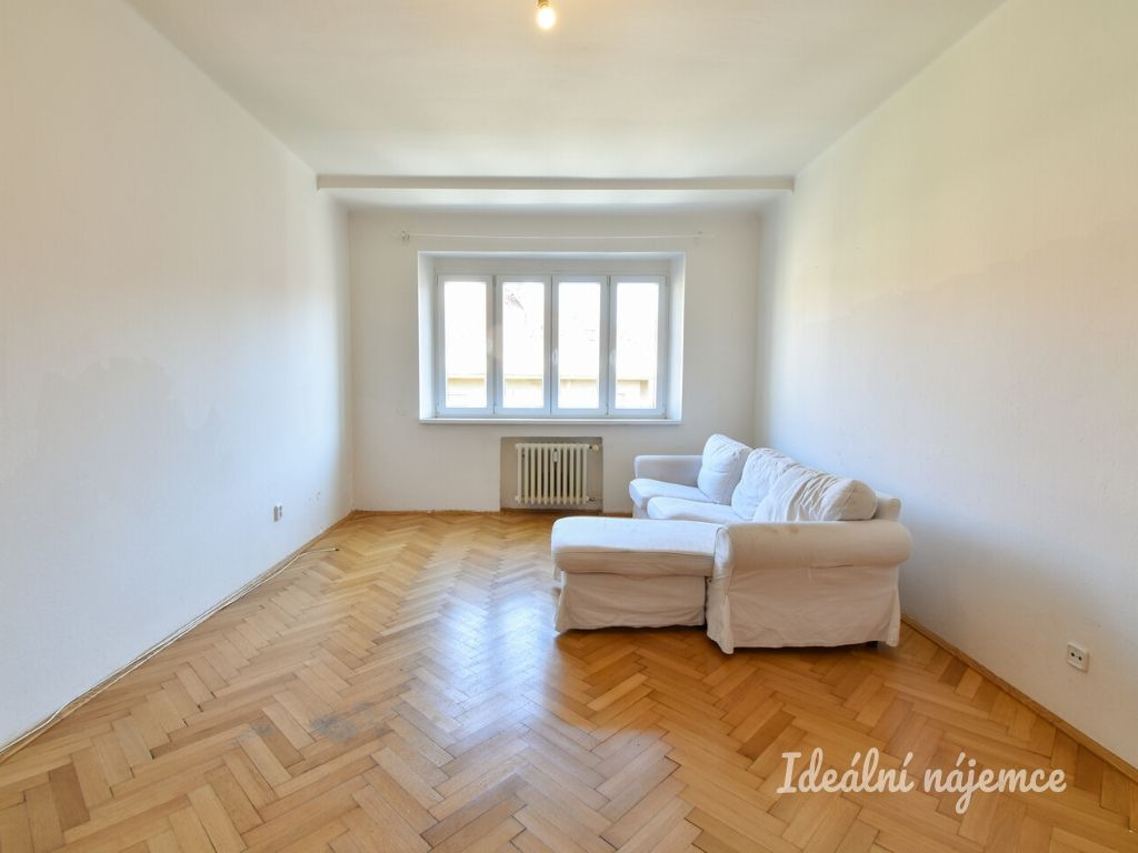 Pronájem bytu 2+1, Tolstého 23.000,-, Praha - Vršovice, Praha 10