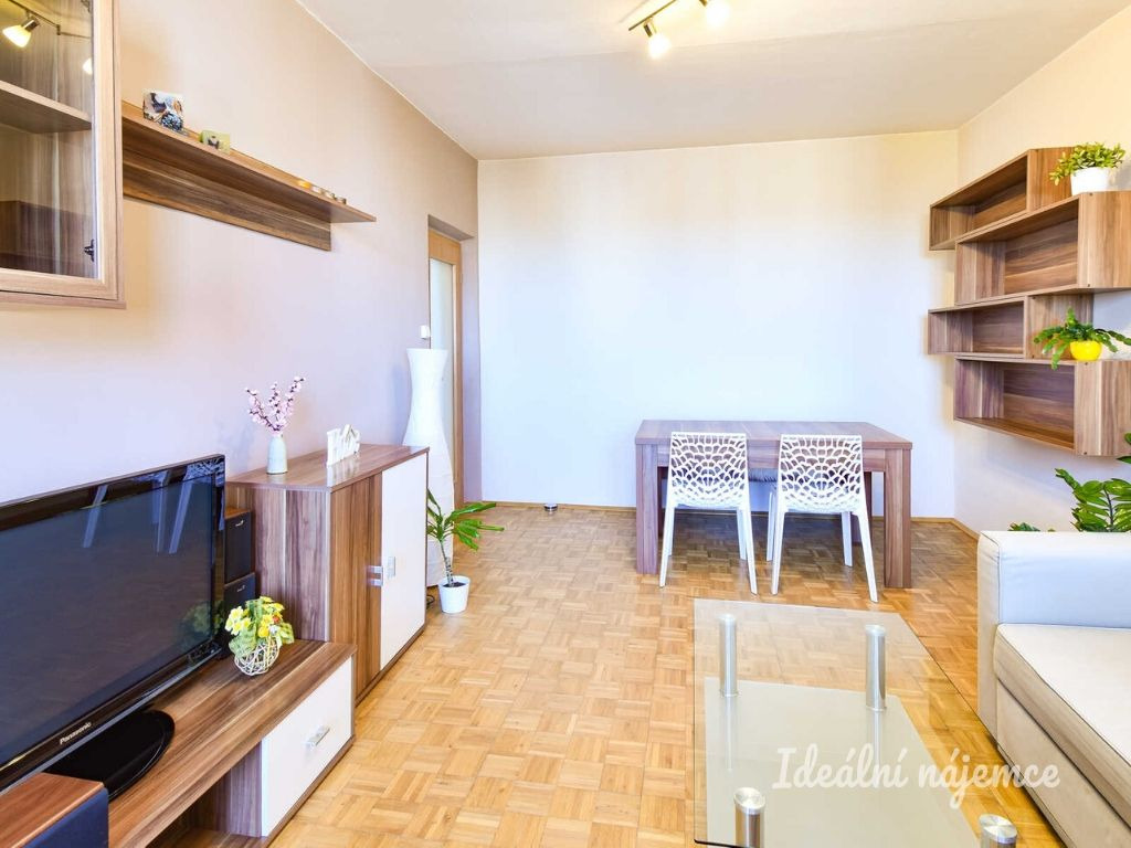 Pronájem bytu 2+1, Praha - Malešice, Útulná, 21 500 Kč/měsíčně, 52 m2