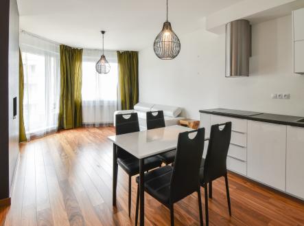 Pronájem bytu, 2+kk, 46 m²