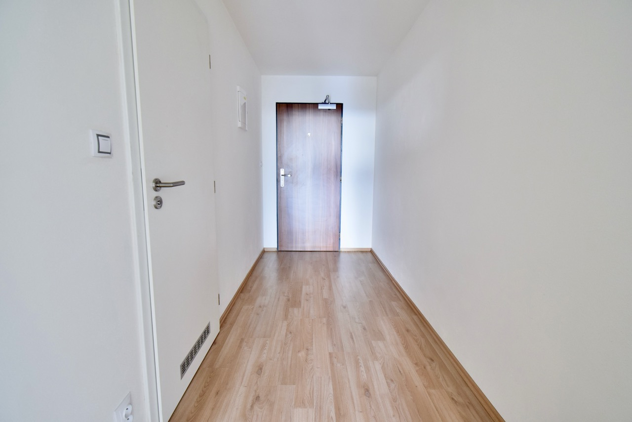 Pronájem 1+kk, Brno - Slatina, Řípská, 15 500 Kč/měs., 40 m2