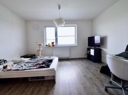 Pronájem bytu, 1+kk, 30 m²