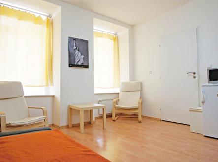 Pronájem bytu, 1+kk, 23 m² obrázek