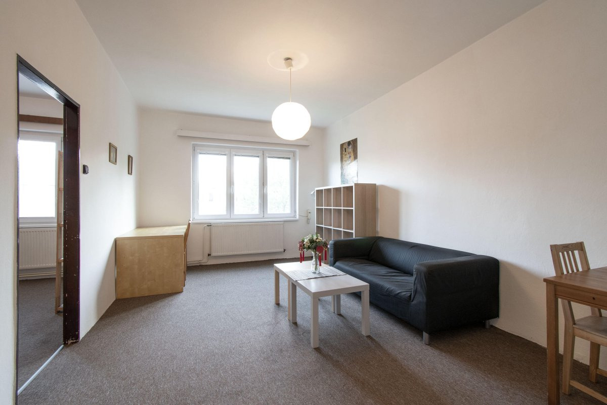 Pronájem bytu 2+kk, U Nových Domů II, Praha 4 - Krč 15 000 Kč/měs.,40 m²