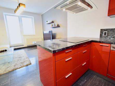 Pronájem bytu, 2+kk, 56 m²