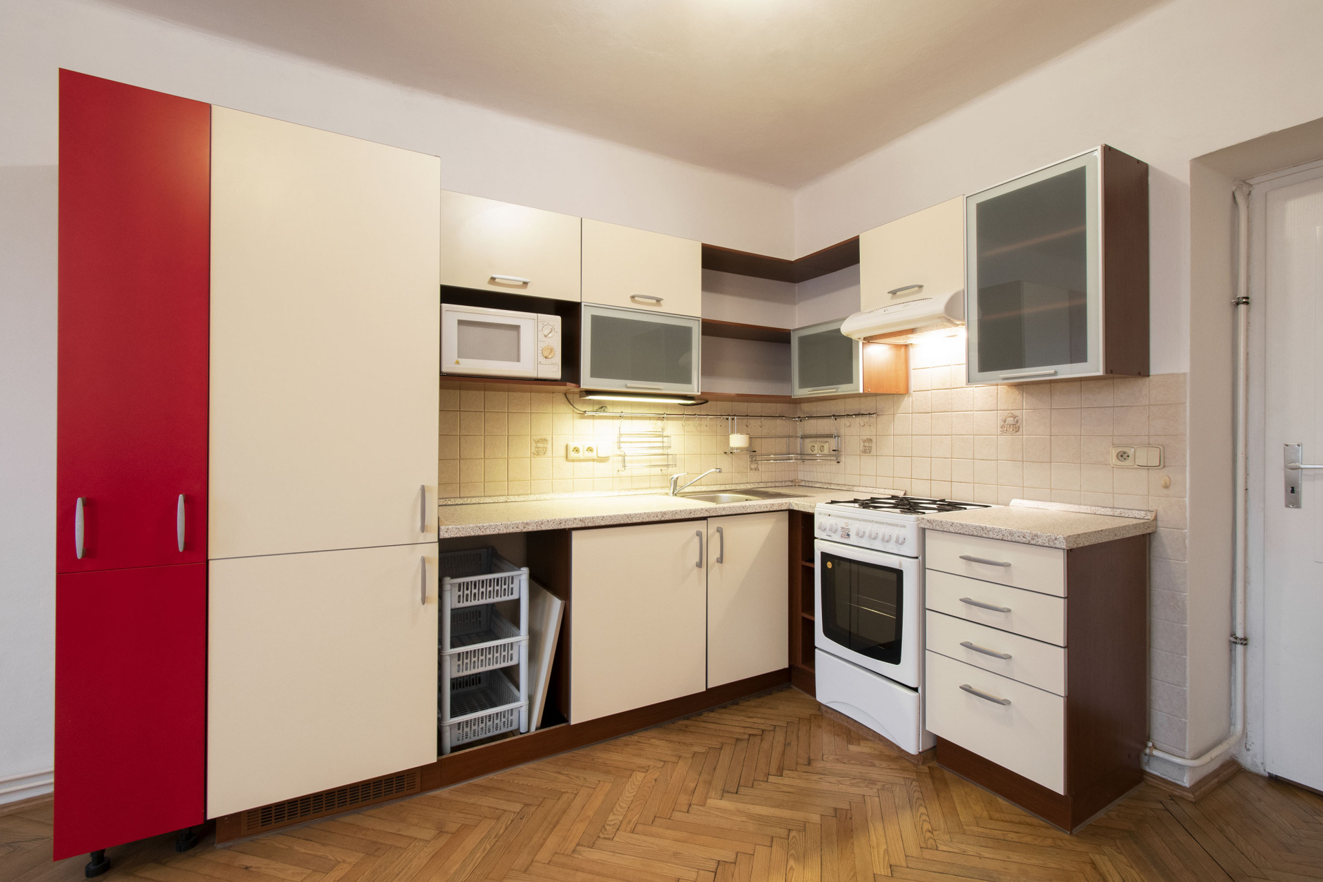 Pronájem bytu 2+kk se sklepem, Nad Krocínkou, Praha - Prosek, 53 m2