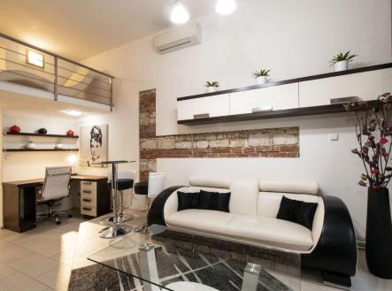 Pronájem bytu, 2+kk, 39 m² obrázek