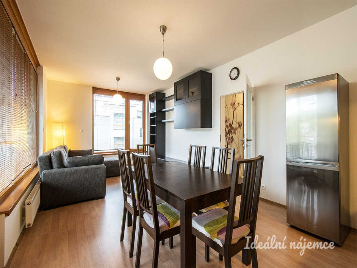 Pronájem bytu 3+kk s garáží, Břežánecká, Praha - Jinonice, 31 100 Kč/měs., 68 m2