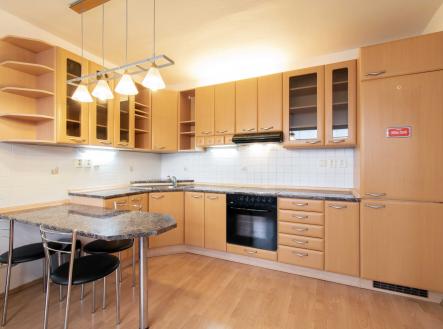 Pronájem bytu, 2+kk, 37 m² obrázek