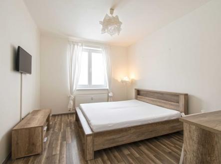 Pronájem bytu, 1+1, 36 m²