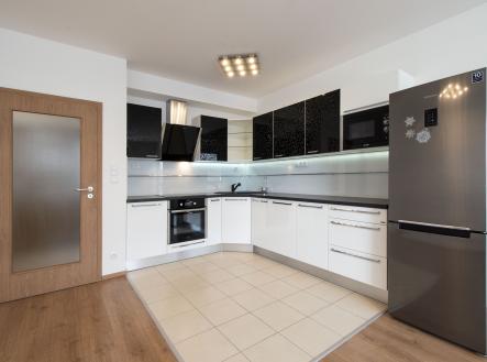 Pronájem bytu, 2+kk, 59 m² obrázek