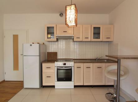 Pronájem bytu, 2+kk, 43 m²