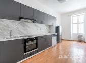 Pronájem bytu, 2+1, 72 m²