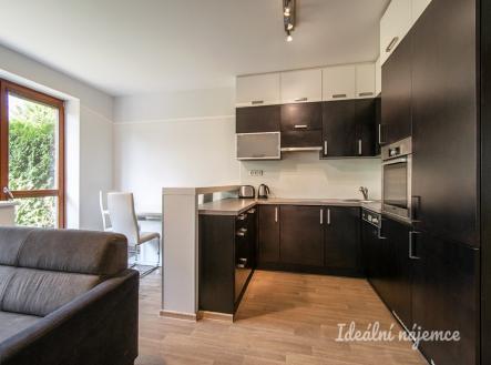 Pronájem bytu, 3+kk, 62 m²