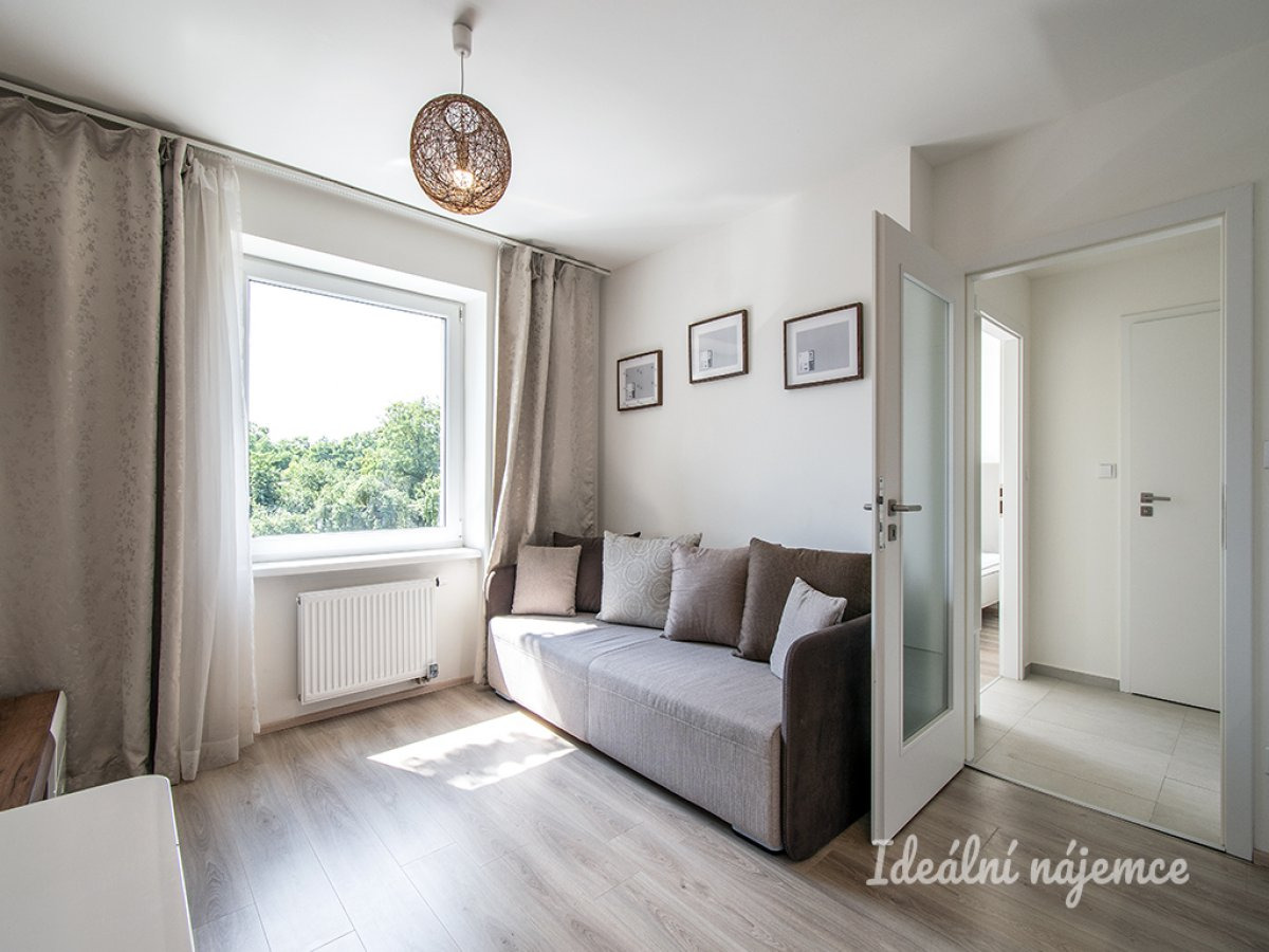 Pronájem bytu 2+kk, Na obrátce, Hloubětín, 18 500 Kč/měs, 30 m2