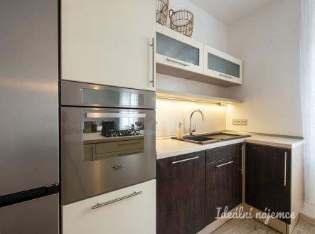 Pronájem bytu, 2+kk, 58 m² obrázek