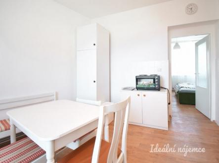 Pronájem bytu, 1+1, 45 m² obrázek