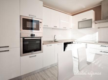 Pronájem bytu, 3+1, 78 m² obrázek