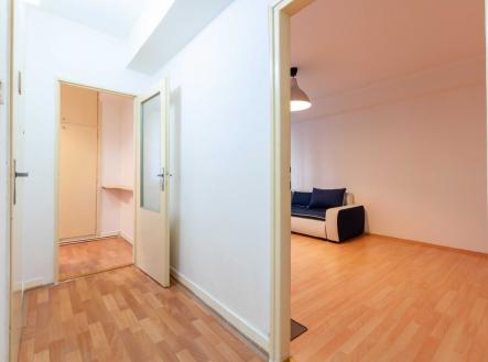Pronájem bytu, 1+1, 36 m²
