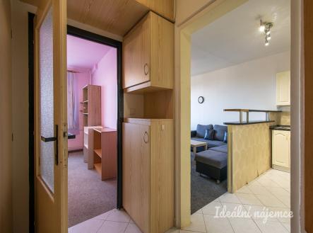 Pronájem bytu, 2+kk, 40 m²