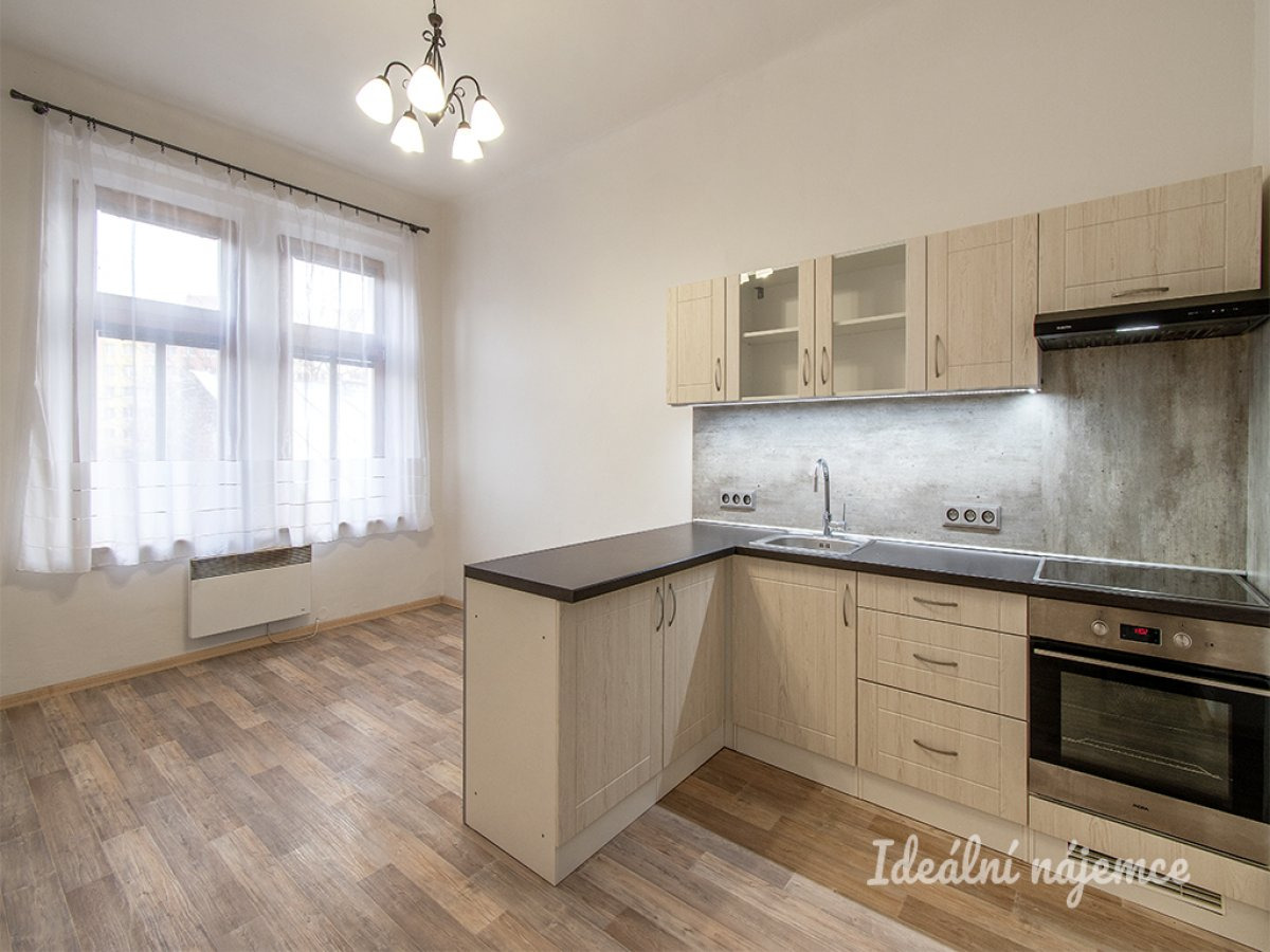 Pronájem bytu 2+kk, Nad Kolčavkou, Libeň, 17 500 Kč/měs, 39 m2