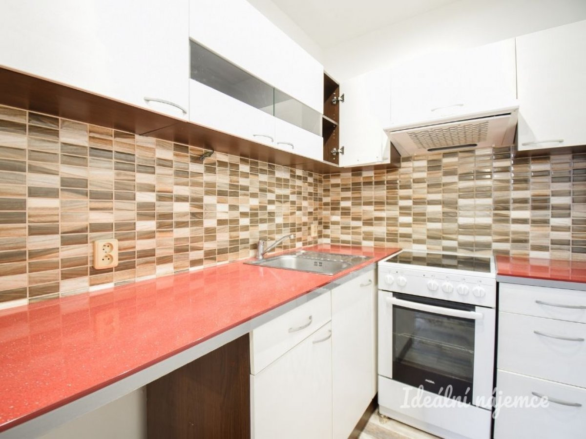 Pronájem bytu 2+kk, Bořetická, Židenice, 40 m2