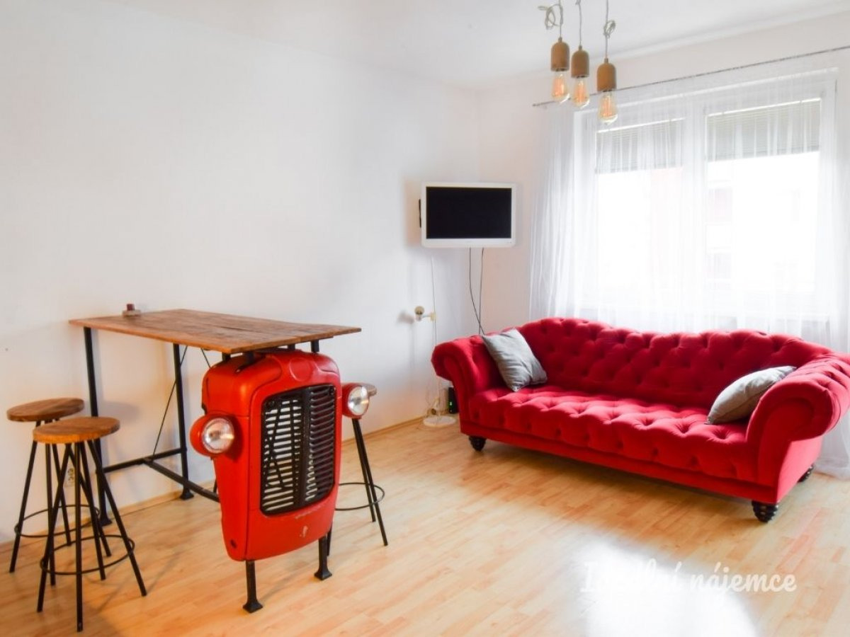 Pronájem bytu 1+kk, Trýbova, Staré Brno, 15 500 Kč/měs, 34 m2