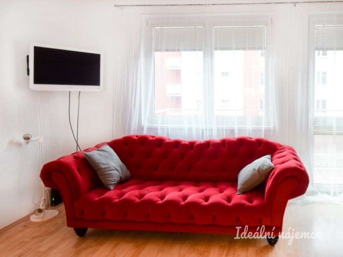 Pronájem bytu 1+kk, Trýbova, Staré Brno, 15 500 Kč/měs, 34 m2