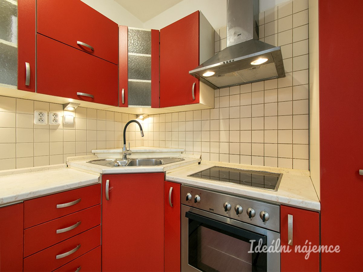 Pronájem bytu 3+kk, Přemyslovská, Žižkov, 23900 Kč/měs, 65 m2