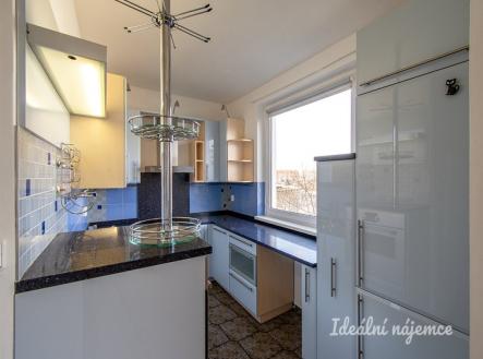 Pronájem bytu, 2+1, 66 m²