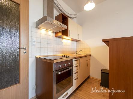 Pronájem bytu, 1+kk, 30 m²