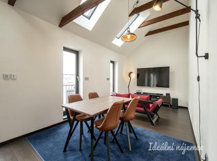 Pronájem bytu, 2+kk, 60 m² obrázek