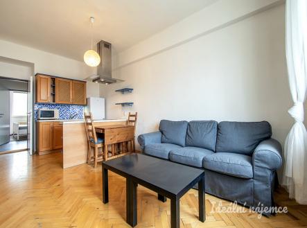 Pronájem bytu, 2+kk, 45 m²