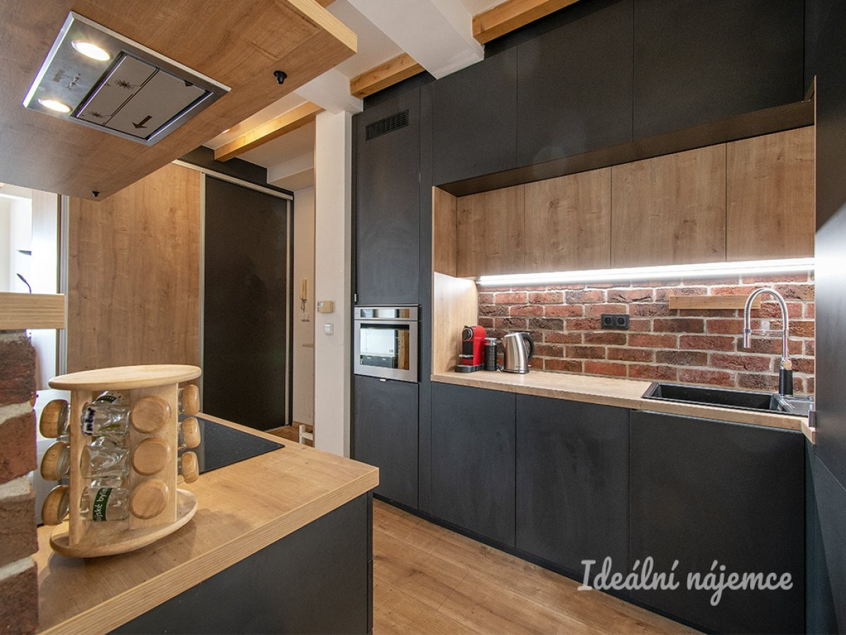 Pronájem bytu 3+kk, Bělehradská, Vinohrady, 36 200 Kč/měs, 106 m2