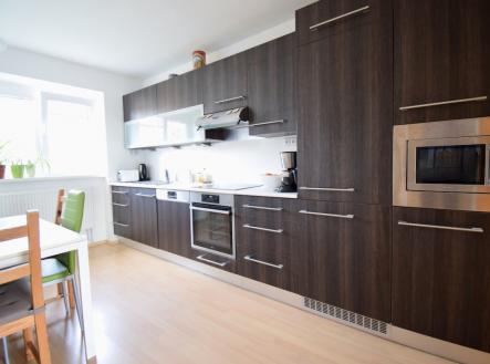 Pronájem bytu, 2+1, 50 m² obrázek