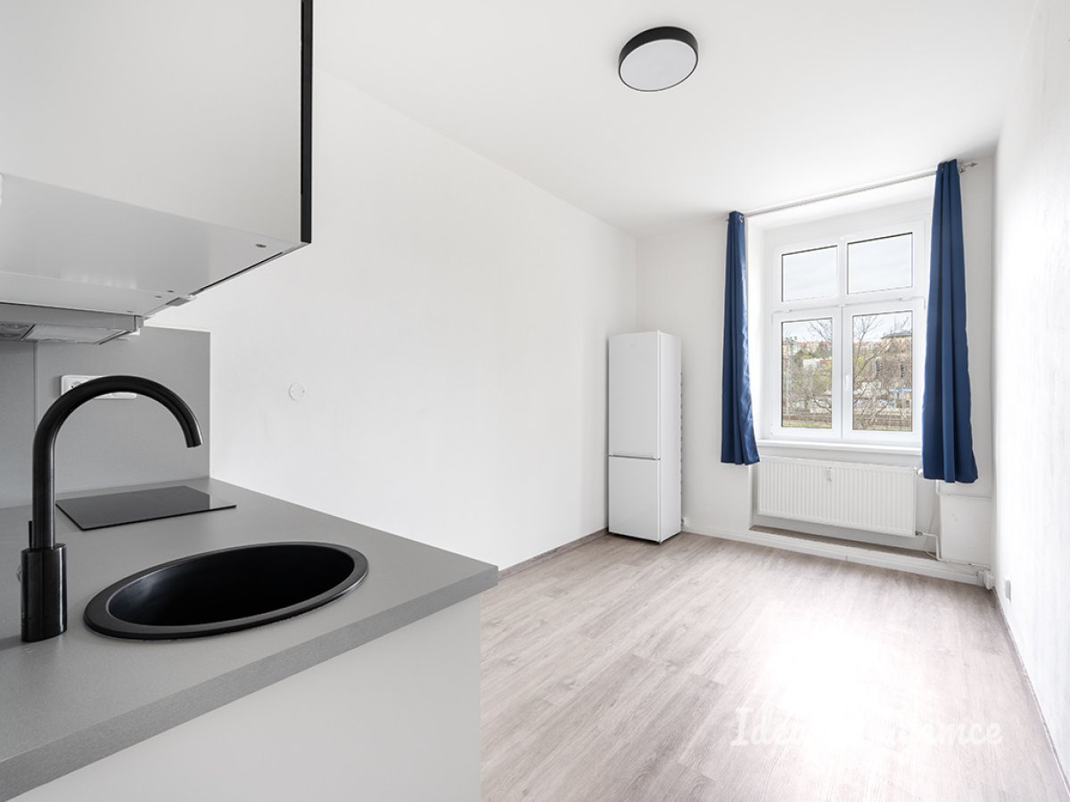 Pronájem bytu 2+kk, Čestmírova, Nusle, 19900 Kč/měs, 43 m2