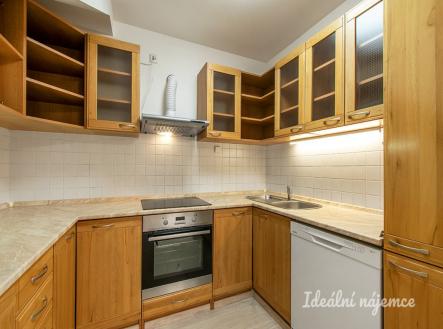 Pronájem bytu, 3+kk, 74 m²