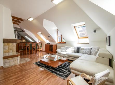 Pronájem bytu, 4+kk, 128 m²