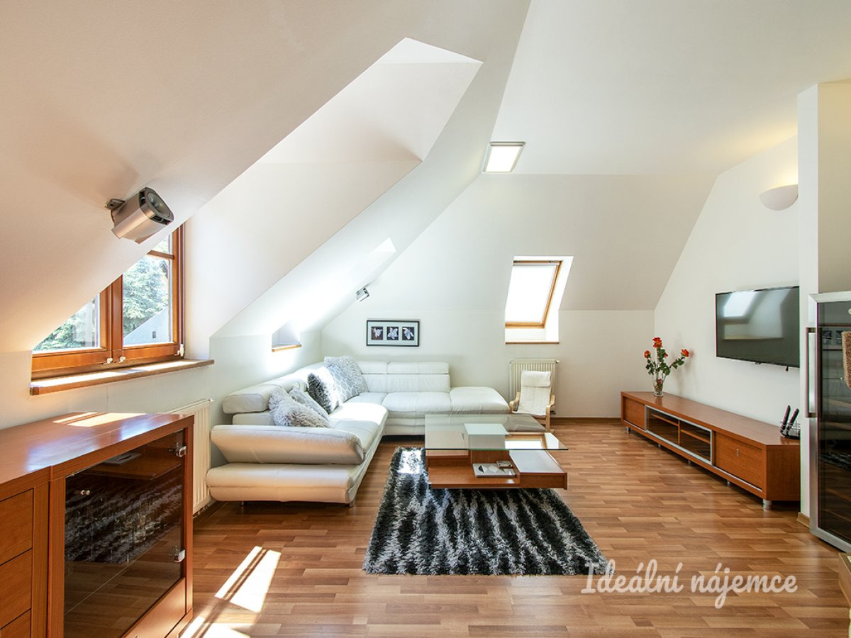 Pronájem bytu 4+kk, Magistrů, Michle, 38000 Kč/měs, 128 m2