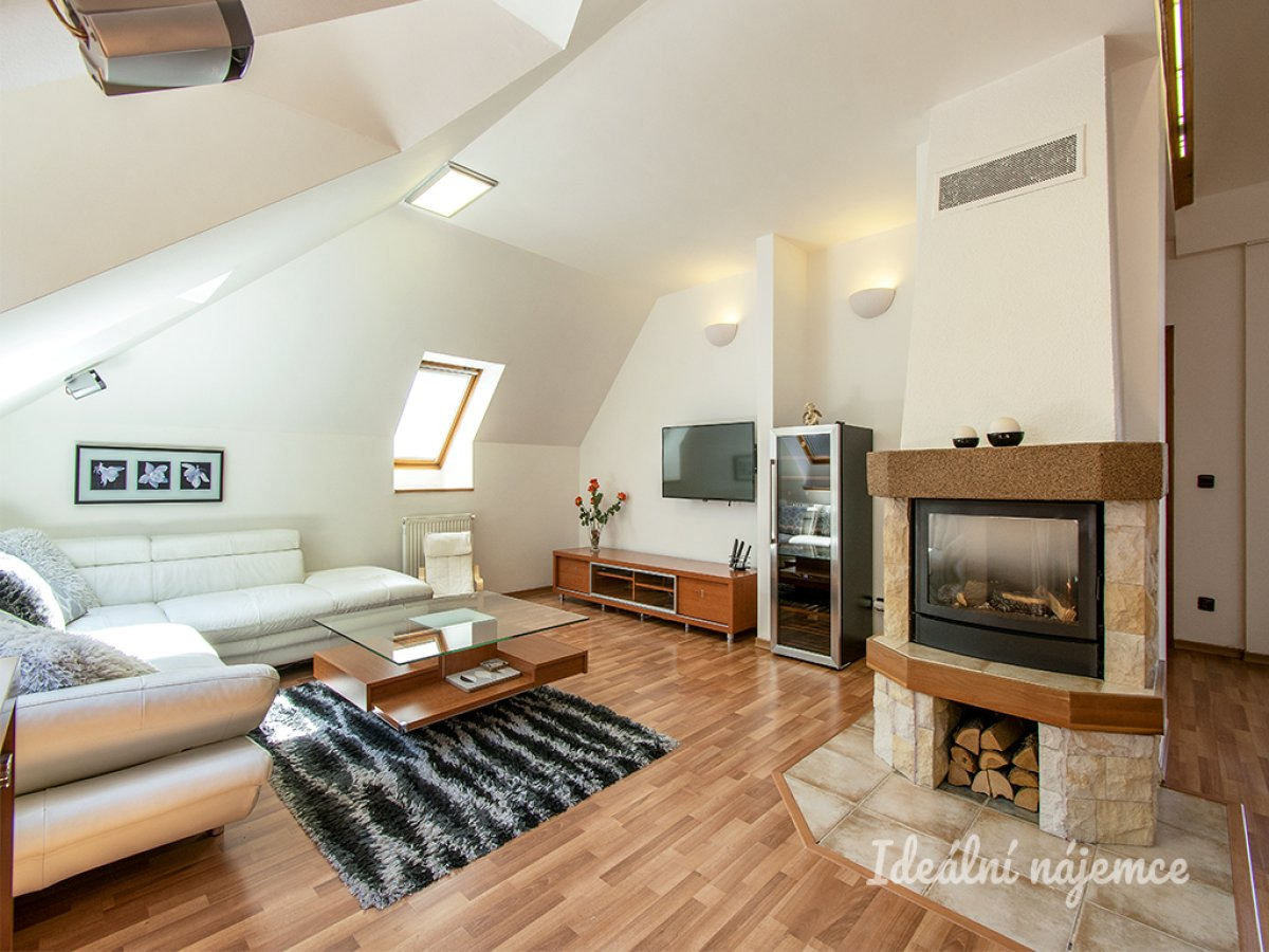 Pronájem bytu 4+kk, Magistrů, Michle, 38000 Kč/měs, 128 m2