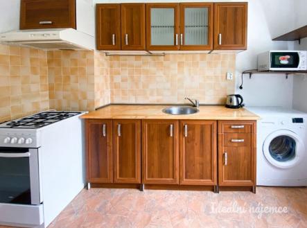 Pronájem bytu, 1+1, 39 m²