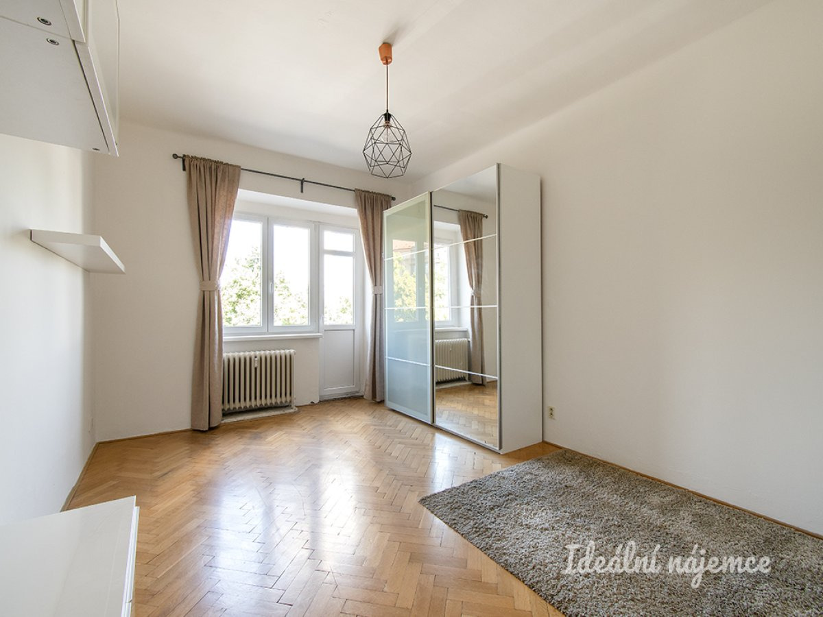 Pronájem bytu 1+1, Ondříčkova, Vinohrady, 19800 Kč/měs, 33 m2