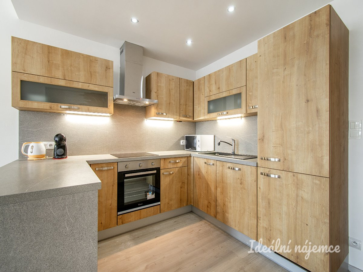 Pronájem bytu 3+kk, Zakšínská, Střížkov, 29 900 Kč/měs, 77 m2