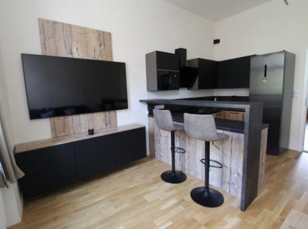 Pronájem bytu, 2+kk, 44 m²